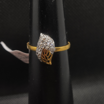 leaf Women ring by S.P. Jewellers