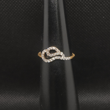 gold diamond ring by S.P. Jewellers