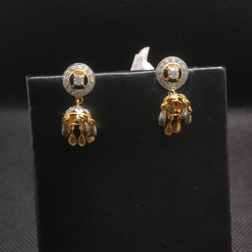 diamond earrings gold jewellery by S.P. Jewellers