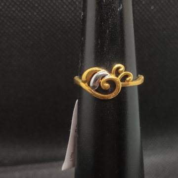 peacock design gold ring by S.P. Jewellers