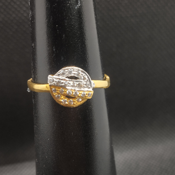 gold ring by S.P. Jewellers