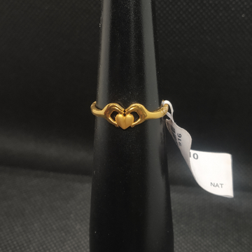 heart shape gold ring by S.P. Jewellers