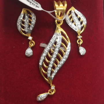 Diamond leaf pendant set by S.P. Jewellers