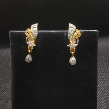 diamond earrings gold jewellery by S.P. Jewellers