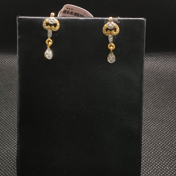 diamond gold earrings by S.P. Jewellers