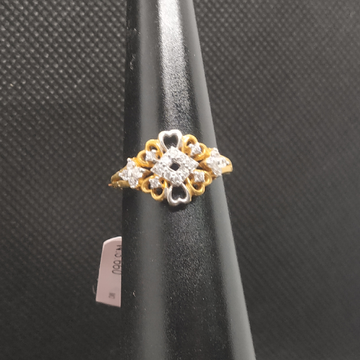 gold diamond ring by S.P. Jewellers