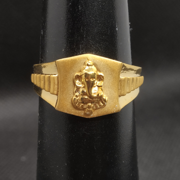 Jen's ganpati ring by S.P. Jewellers