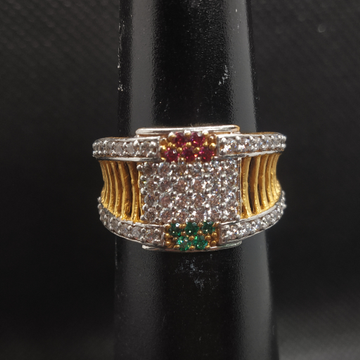 red@green diamond gold ring by S.P. Jewellers