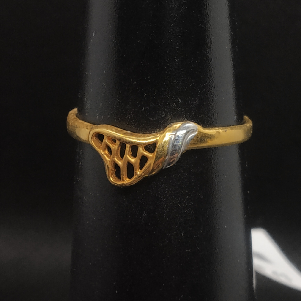 gold ring