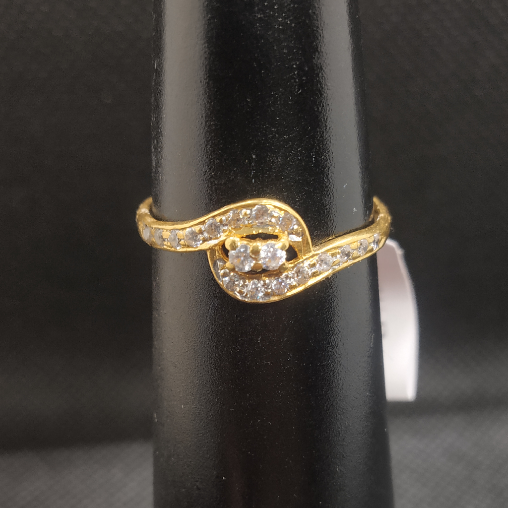 diamond gold ring