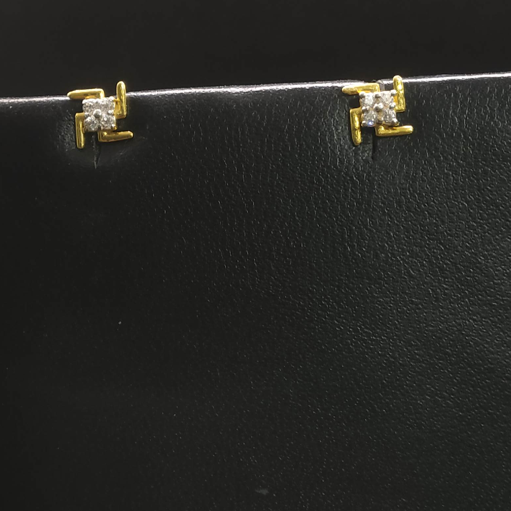 gold diamond earrings