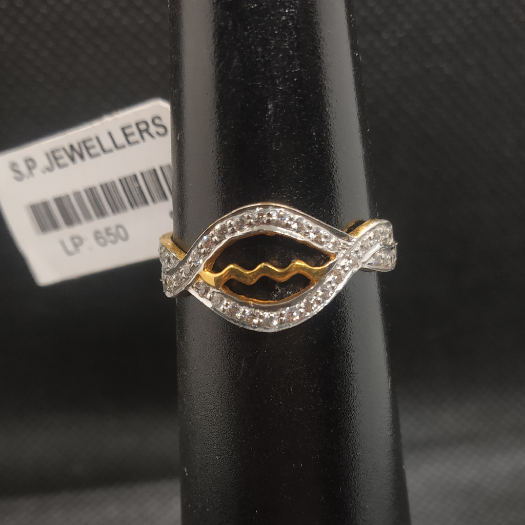 gold diamond ring